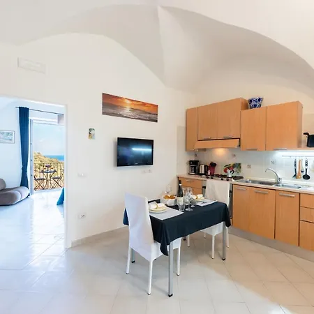 Charming House בית נופש *